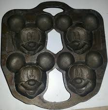 Lakeland cast iron heart shape muffin pan maker biscuit tray cake tin vintage. Vintage Disney Mickey Mouse Cast Iron Muffin Pan Disney Mickey Mouse Vintage Disney Cast Iron Muffin Pan