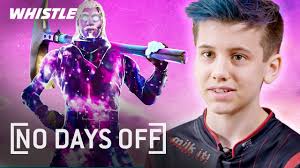 Congratulations to ewok for officially joining faze clan! 13 Year Old Deaf Fortnite Pro Ewok First Female In Faze Clan Youtube