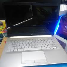Dengan meminang salah satu dari laptop di atas, berbagai komputasi berat tentu akan berjalan dengan efektif. Jual Laptop Hp 14s Dk0024au Amd A9 9425 Ram 4gb Hdd 1tb R5 Grafis Win 10 Kota Semarang Dwi Store05 Tokopedia
