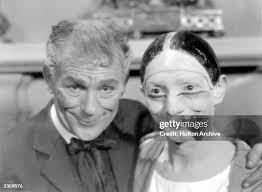 901 Lon Chaney Photos & High Res Pictures