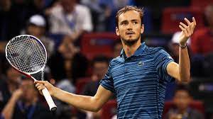 Stefanos tsitsipas v daniil medvedev. Medvedev Stichelt Gegen Tsitsipas Kann Ihn Nicht Mehr Ernst Nehmen Eurosport
