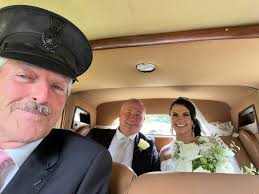 Classic Bentley wedding car service