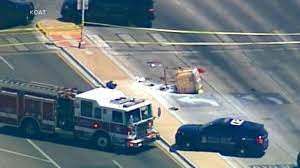 The albuquerque police department arrived at the crash site at central and unser at about 7 a.m. Qoxkcwzrqskblm