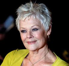 Se, però, non volete rinunciare alla vostra bella chioma scegliete . Taglio Capelli Corti Per Donne Mature Over 60