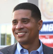 Okaloosa Superintendent Chambers apologizes to School Board candidate