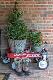 Wreaths are very traditional for many holidays. Simple Christmas Front Porch Decorating Ideas Postcards From The Ridge