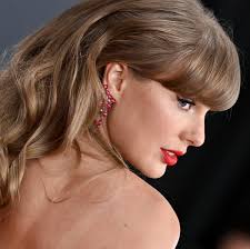 Taylor Swift Just Revealed Her Post-Eras Tour Bath Routine