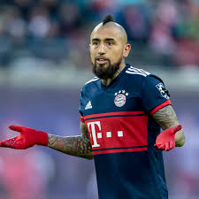 Arturo vidal enfrentará nuevos cargos por insultar al policía que lo detuvo tras chocar su ferrari arturo vidal fue ovacionado por el público en el estadio nacional antes del partido entre chile y. Update On Arturo Vidal And Mats Hummels Refutes Germany Report Bavarian Football Works
