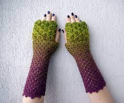 Dragonscale edition | unique trigger. These Dragon Gloves With Crochet Scales Will Protect You When Winter Comes Bored Panda
