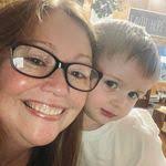 Sheila Manasco's Instagram, Twitter & Facebook