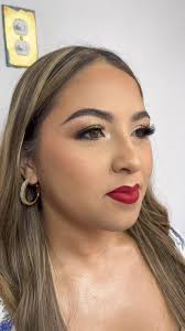 Una de mis chicas luciendo su "red lip"🤩💋-Para reservaciones, contactar a  la página📲#nofilter #noedit #softglam #glam #skinboutiquepr #aguada  #puertorico