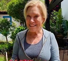 Depois de nuno santos ter garantido que teresa guilherme estava fora do bb 2020, a tvi volta atrás e convida a apresentadora a conhecer a mansão do reality show, que arranca na próximo domingo. Teresa Guilherme Comemora 65 Anos Com Festa Singular Famosos Flash