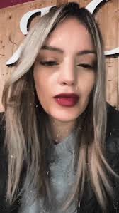 Sorry pensé que el posteo lo hacía la del vídeo...