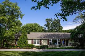 Many best western hotels, like the seville plaza location, offer discounts for aarp members and aaa members.if you're looking for. Newport Senior Care House Senior Care Homes Kansas City
