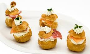 Una base della pasticceria non così semplice da realizzare ma, una volta che riescono bene, utilizzabili in mille modi! 5 Idee Su Come Farcire Le Zeppole Di San Giuseppe Salate