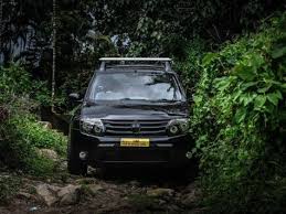 Praga S Gold Collection Of Modified R6 Ninja 400 And Honda Jazz Modifiedx In 2020 Renault Duster Renault Dusters