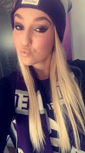 Jess Wells (@jesswells23)