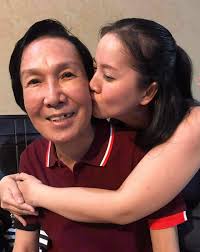 Con gái Vũ Linh mong mọi người đừng bị tin giả dẫn dắt