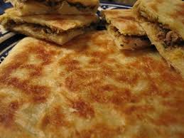 Msemen A Moroccan Pancake For Tea Time Or Breakfast Recept Marokkaanse Recepten Eten En Drinken Arabisch Eten