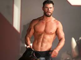 Chris Hemsworth Thor Actor Shows How To Workout At Home During Quarantine From Covid19