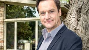 La carrière de Paul Doucet en cinq photos souvenirs