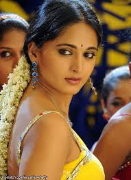 The post also features anushka's husband, cricketer virat kohli. Anushka Shetty Unomatch Pics Career Instagram Bollywoo Flickr