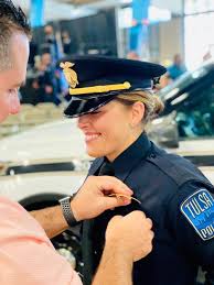 We are proudly celebrating one of our own!! 🖤💙🖤 Former Metro 2nd grade  teacher Mrs. Fryrear earned her badge yesterday, graduating from the Tulsa  Police Academy!! She always had a love for