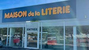 La maison de la literie est le 1er distributeur fabricant français d'articles de literie avec plus de 300 points de vente pour accueillir ses clients. Magasin De Literie Et Matelas A Colomiers Maison De La Literie