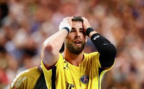 En février 2015, elle révèle dans la presse qu'elle a officialisé sa relation avec son compagnon et que tous deux sont désormais pacsés 9. Luka Karabatic And Timothey N Guessan Can T Help France Until The End Of Egypt 2021 Handball Planet