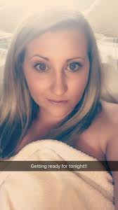 Danielle latham (@Dannnie1703)