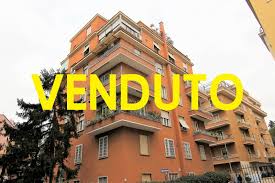 La posizione e strategica poiche a pochi metri dall'appartamento troviamo il tram dell'8 che porta. Appartamento In Vendita A Roma Monteverde Vecchio Vreimmobiliare Srl Roma