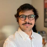 100+ perfiles de «Emmett»