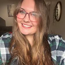 Todd Medeiros's Instagram, Twitter & Facebook