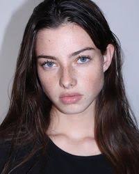 Molly Davies (mollyalexdavies)