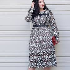 Girl With Curves Blogger Tanesha Awasthi Wears A Lace Midi Dress And Red Clutch Vintage Inspired Outfits Style Girl With Curves