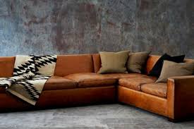 Je nach bedürfnis finden sich unter den polstermöbeln kompakte zweisitzer, großflächige wohnlandschaften oder wandlungsfähige schlafsofas. 30 Ideen Fur Eckcouch Aus Leder Sofas Mit Und Ohne Schlaffunktion