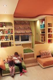 дизайн детской комната для разнополых детей с большой разницей в возрасте Yarkaya Detskaya Uniseks Malenkie Detskie Komnaty Obshie Spalni Detskaya Komnata Dlya Devochki