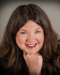 Sara Rector's Instagram, Twitter & Facebook