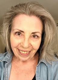 Can anyone do anything with this pic. The is the best account in FB❤️