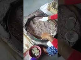 Berikut kat ini daftar wisata kuliner yang wajib anda kunjungi selama berada di yogya: Kerupuk Kemplang Goreng Pasir Youtube