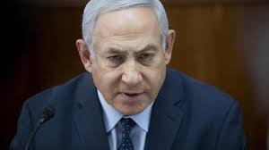 Netanyahu bedankte sich bei seinen anhängern, die vor dem gerichtssaal protestierten. Israels Regierungschef Netanyahu Soll Wegen Korruption Vor Gericht Politik Und Institutionen Tgr Tagesschau
