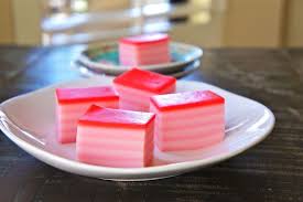 Masak apa kita m a k.посмотреть клип и скачать бесплатно kuih lapis 3 bahan tepung gandum gula santan. Resepi Kuih Lapis Melayu Untungresepi Forshope Com