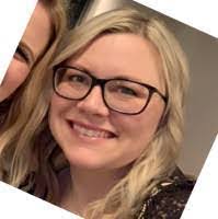 Shauna Fink's Instagram, Twitter & Facebook