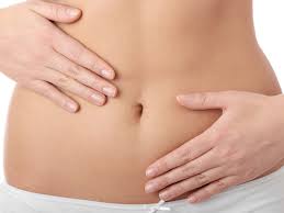 Quelle est la différence entre un saignement d'implantation et les règles classiques? Maux De Ventre J Ai Le Ventre Gonfle Suis Je Enceinte