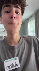 JULES (@king.julian.123)'s videos with original sound