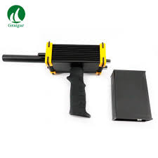 If you are looking to replace your old model or it is your first time. Brand New Gr100 Mini Metropolitana Tesoro Metal Detector Black Hawk Best Laser Portatile Ad Alta Precisione
