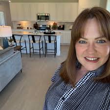 Just 30 minutes south of Dallas, I found a hidden gem that feels like  stepping into a storybook. This gorgeous spot sits inside a fully restored  1893 Victorian home called “The Pink