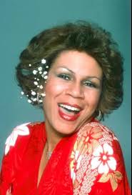 I recently posted my picture from the Willis (Sears) Tower skydeck and so I  thought this would be super interesting and neat to share as well.