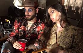 La ruptura habría ocurrido luego de que la. La Reaccion De Maluma Al Preguntarle Por Que Termino Su Relacion Con Natalia Barulich