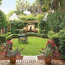 An Elegant Georgia Courtyard Garden Courtyard Gardens Design Small Courtyard Gardens Backyard Garden Design